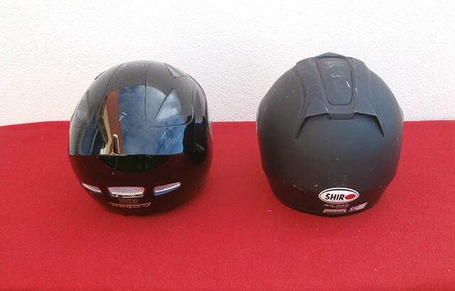 Vendo cascos guantes y cazadora termica
