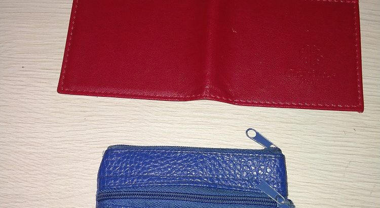 Cartera y monedero 5 €