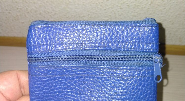 Cartera y monedero 5 €