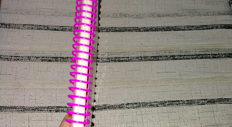 Carpeta cuaderno clasificador 5 €