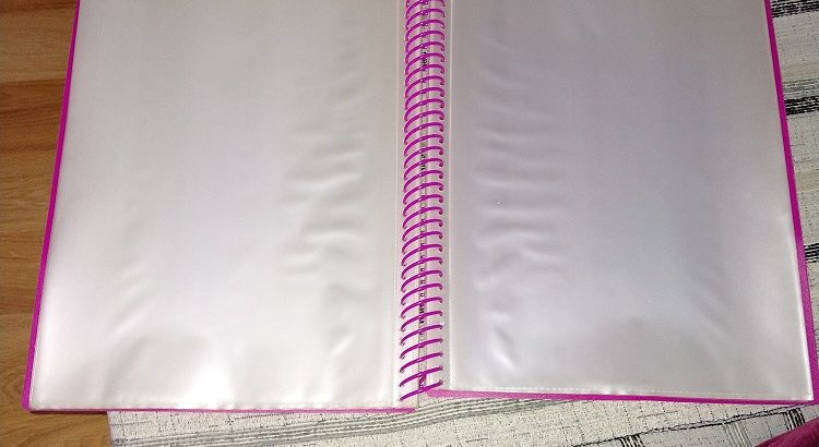 Carpeta cuaderno clasificador 5 €