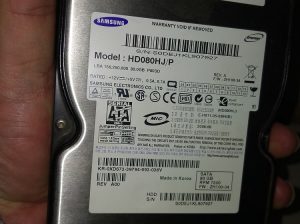 Disco duro Samsung 80 gb 5 €