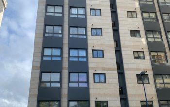 se vende piso con garaje y trastero en Vigo (Pontevedra)